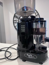 Używany, GINO ROSSI Komercyjny młynek do kawy z pojedynczym zbiornikiem Espresso RR45 na sprzedaż  Wysyłka do Poland