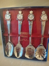 Mowbray souvenir queen for sale  HUDDERSFIELD