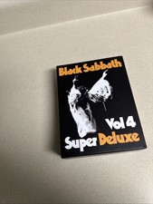 Black Sabbath - Vol. 4 Super Deluxe 4CD - Like New comprar usado Black Sabbath - Vol. 4 Super Deluxe 4CD - Like New comprar usado  Enviando para Brazil