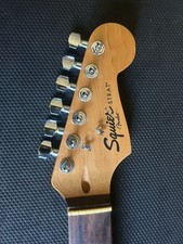Fender Squier SE Stratocaster braço de guitarra jacarandá com afinadores/placa/parafusos originais comprar usado  Enviando para Brazil