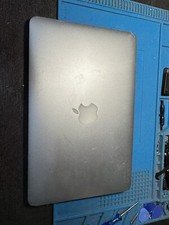 Macbook air a1465 usato  Cecina