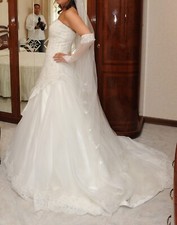 Abito sposa scollatura usato  Vitorchiano
