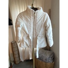 Girls white winter for sale  La Plata