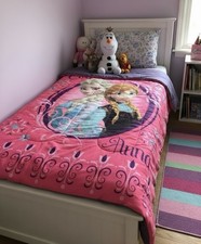 Edredom completo Disney Frozen Elsa e Anna quarto comprar usado Edredom completo Disney Frozen Elsa e Anna quarto comprar usado  Enviando para Brazil