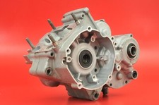 2002 - 2004 Yamaha YZ125 YZ 125 conjunto de cárter do motor esquerdo direito BOM comprar usado  Enviando para Brazil