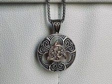 Collana celtica unisex usato  Ossona