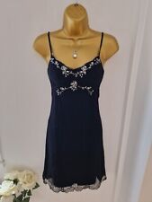 Beautiful embroidered rose for sale  NEWPORT
