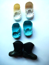 Paires chaussures poupee d'occasion  France