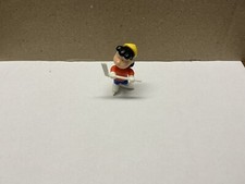 Lucy peanuts kinder usato  Imola