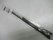 Set paracolpi occhielli usato Set paracolpi occhielli usato  Spedire a Italy