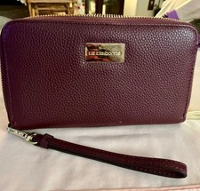 liz claiborne wallet for sale  Jacksonville
