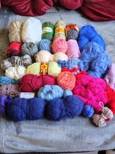 Bunte wollreste 1220 gebraucht kaufen  Ostfildern