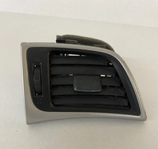 2013-2019 OEM Nissan Sentra Driver painel esquerdo ventilação de ar acabamento prata fabricante de equipamento original LH comprar usado  Enviando para Brazil