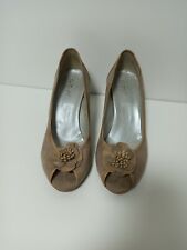 Scarpe spuntate beige usato  Cassina de' Pecchi