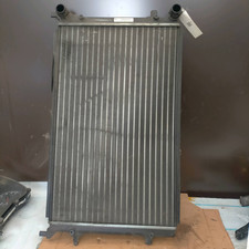 1k0121251df radiatore volkswag usato 1k0121251df radiatore volkswag usato  Italia