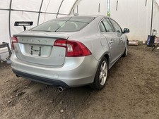 Usado, Módulo de controle eletrônico ECM do motor 2,5L compatível com 14-16 VOLVO S60 200520 comprar usado  Enviando para Brazil