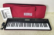 Estação de trabalho sintetizador KORG KROSS 61 teclas com estojo manual adaptador CA – Limpo comprar usado  Enviando para Brazil