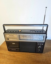 Radio grundig rr220.. usato  Venzone