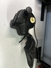 Serbatoio benzina completo usato  Due Carrare