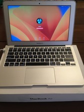 Macbook air a1465 usato Macbook air a1465 usato  Genova