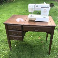 Singer sewing machine for sale  SITTINGBOURNE