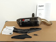 Terminale akrapovic slip usato  Rende