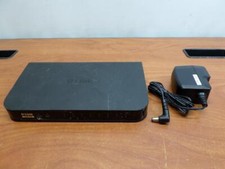 Router de servicios unificados D-Link 8 puertos 10/100 router con cable (DSR-150) zt segunda mano  Embacar hacia Mexico