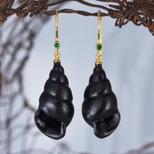 Pendientes Caracol de Mar Tallados Cuerno Negro Esmeralda Oro Vermeil Plata de Ley 5,68 g segunda mano  Embacar hacia Mexico