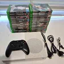 Console Xbox One S pacote de 1TB testado e funcionando - controle / cabos / 39 x jogos comprar usado  Enviando para Brazil