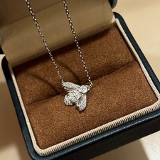 Chaumet paris bee d'occasion  Expédié en Belgium