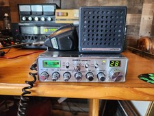 Uniden grant radio for sale  Albany