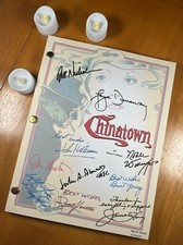 Script chinatown firmato usato  Spedire a Italy