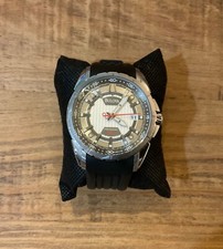 Bulova Precisionist 96B171 Compton prata colorida/correia de borracha 44mm comprar usado Bulova Precisionist 96B171 Compton prata colorida/correia de borracha 44mm comprar usado  Enviando para Brazil