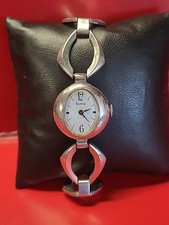 Belle montre bracelet d'occasion  Ferrières-en-Gâtinais