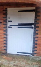 Massive stable doors for sale  LOUTH