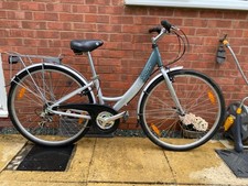 Giant expression touring for sale  CORBY