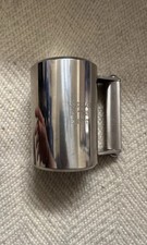 Caneca de sino de chaleira perfurada longa. Aço inoxidável 18 lb/8,16 kg comprar usado  Enviando para Brazil
