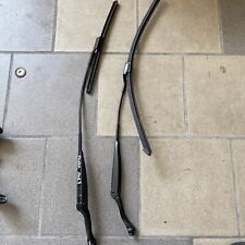Coppia bracci tergicristalli usato  Licata