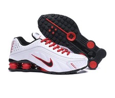 Scarpe nike shox usato  Spedire a Italy