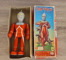 Ultraman robot tin usato  Milano