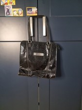 Borsa donna guess usato  Pomezia