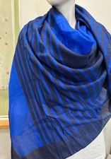 Hermes cashmere silk d'occasion  Expédié en Belgium