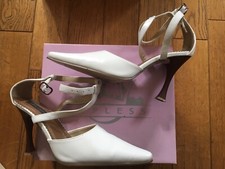 Escarpins stilleto blancs d'occasion  Colombes