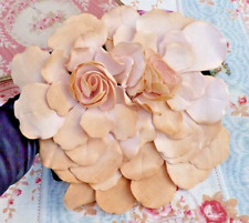 Old velvet roses d'occasion  Expédié en Belgium