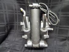 1986 MARINER 60HP 3CYL POWER TRIM ASSY 99659A47 3-RAM 3-WIRE MOTOR DE POPA BARCO comprar usado 1986 MARINER 60HP 3CYL POWER TRIM ASSY 99659A47 3-RAM 3-WIRE MOTOR DE POPA BARCO comprar usado  Enviando para Brazil