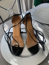 Women heel shoes for sale  BARGOED
