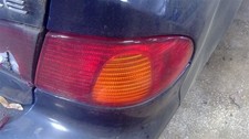 Usado, Lanterna traseira de passageiro quarto de painel montado compatível com 98-02 COROLLA 5500584 comprar usado  Enviando para Brazil