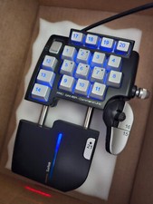 Saitek Pro Gamer Unidade de Comando 21 Botões Controle Pad - Boa Contição - Testado comprar usado  Enviando para Brazil