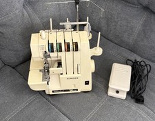 Máquina de coser Singer Ultralock 14U34 Serger 4 hilos pedal encontrado segunda mano  Embacar hacia Mexico