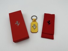 Chaveiro de couro amarelo Ferrari na caixa | Schlüsselanhänger | Portachiavi comprar usado  Enviando para Brazil